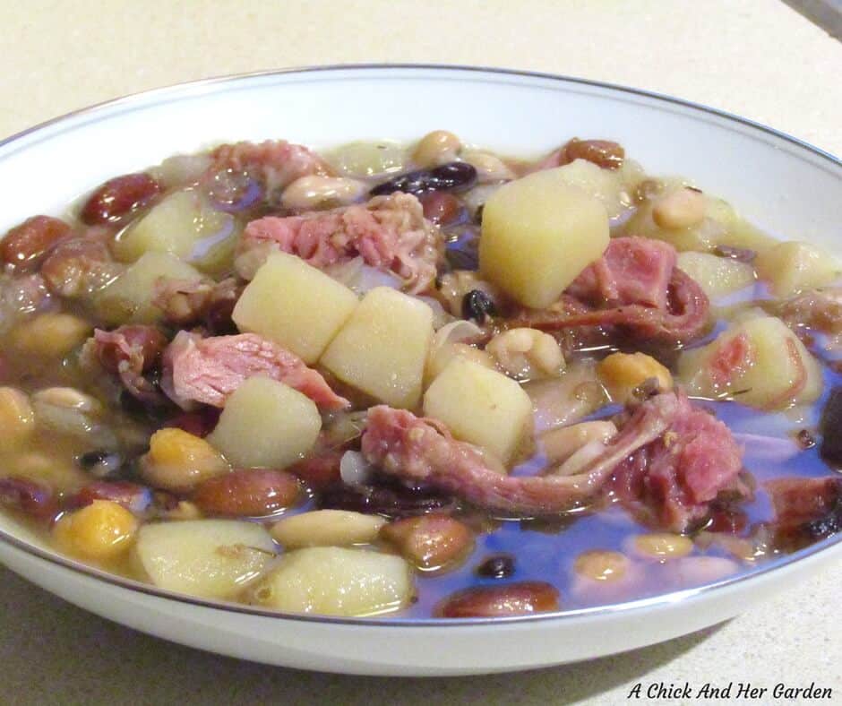 Heavenly Ham And Bean Soup A Chick And Her Garden