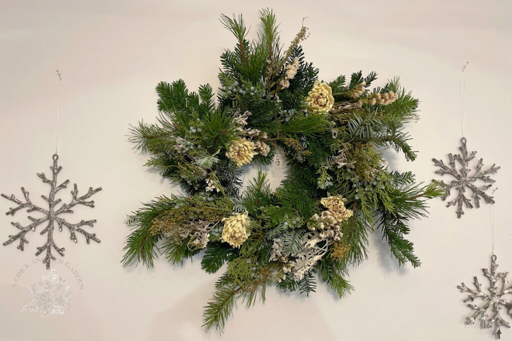 Mixed evergreen holiday wreath